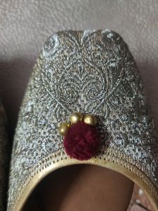 SET OF 2 JUTTIS