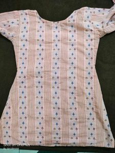 Pink printed short kurti