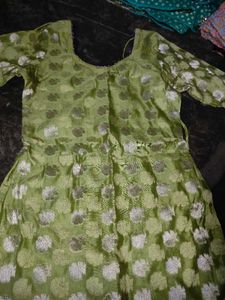 Elegant Green Brocade Blouse