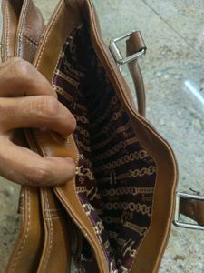 Classic Brown Leather Shoulder Bag