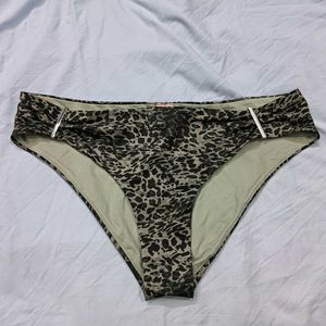 Leopard Print🤎 Bikini Bottom