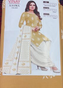 Three-piece unstitched ethnic set.