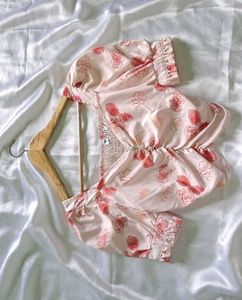 Floral Puff Sleeve Crop Top