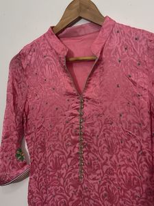 pure crepe Elegant Pink Kurta Set with Dupatta
