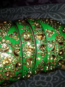 Parrot color💚 Double Bangles Set