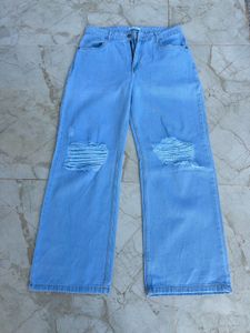 Light Wash Ripped Wide Leg Jeans