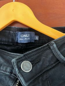 only Black Skinny Jeans