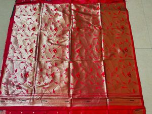 Beautiful new muniya paithani saree