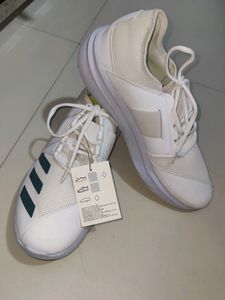 Adidas men's casual shoes. no Coins. Unused