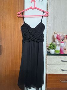 Elegant Black Spaghetti Strap Dress