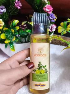 Vagad's Khadi18 Herbs Hair Oil