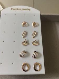 Assorted Stud Earrings Set