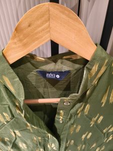 Green Kurta with Golden Print from Indya