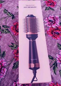 MakeMeeBold Hair Dryer Brush🍒