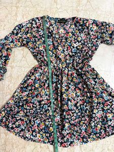 Chic Floral Print Dress