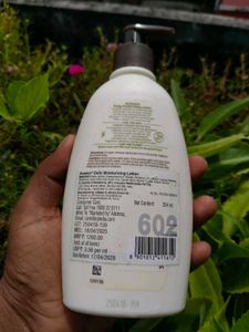 Aveeno Daily Moisturising Lotion