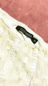 White 🤍  radium beats high waist skirts 👗**PRICE DROP**
