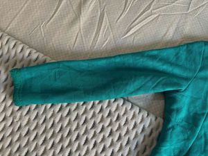 Cozy bottle Green Fleece Hoodie