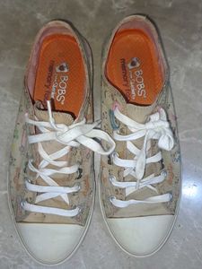 Skechers Shoes Limited Edition Bobs Cat