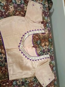 Silk saree with stitched blouse size 34-36