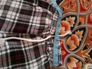 New kids shorts age 4-5 years each 100