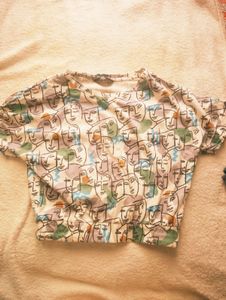 Unique Face Print Cropped Top