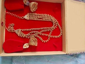 Layered Gold plated Necklace &amp; Jhumka Se