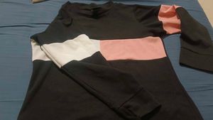 Color Block Long Sleeve T-Shirt