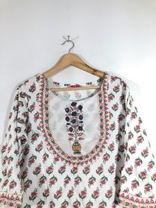 White Printed Kurta (Women’s)