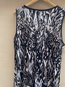 Chic Sleeveless Abstract Print Top
