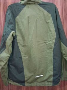 Men's Green &amp; Olive Jacket