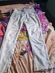High Waisted Light Wash Jeans