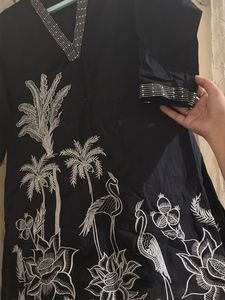 Elegant Black Kurta with Crane &amp; Floral Embroidery