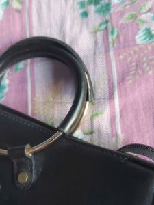 Lavie Black Hand Bag