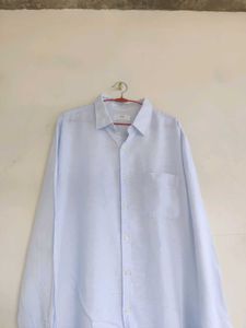 Light Blue Classic Fit Button-Up Shirt
