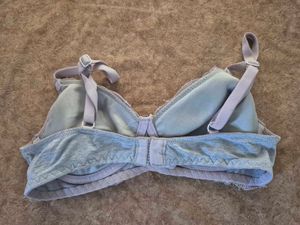 Comfortable Lace Trimmed Bra☆