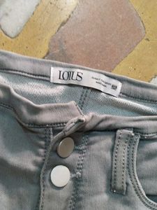 Stylish Grey High Waist Jeans