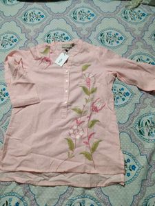 Beautiful Pink Embroidered Kurta