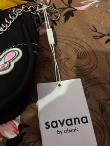 Hello Kitty sling bag