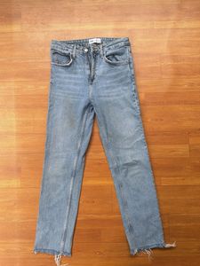 Light Wash Distressed Hem Jeans