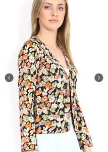 Floral Print Long Sleeve Shrug