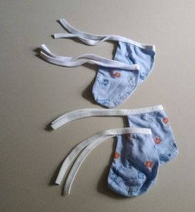 any 2Set of Baby Mittens and apron Set