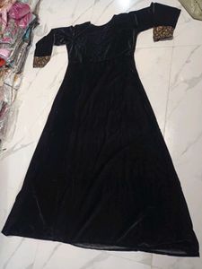 Elegant Black Velvet Kurta Set