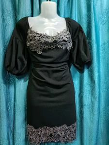 Elegant Black Lace Trim Dress