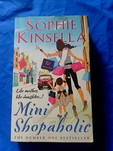 Mini Shopaholic by Sophie Kinsella