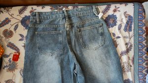 savana Light Wash Denim Jeans