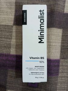 Minimalist Vitamin B5 Moisturizer