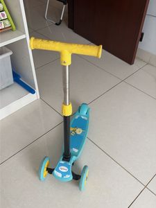 Kids 3-Wheel foldable Scooter