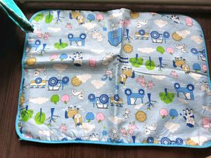 2 Waterproof sheets