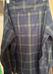 Men's Plaid Button-Up Shirt